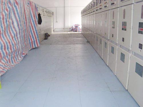 長沙雙勝機(jī)房設(shè)備有限公司,長沙防靜電地板,長沙防靜電地板價格,機(jī)房裝修,機(jī)房墻板,防靜電接地